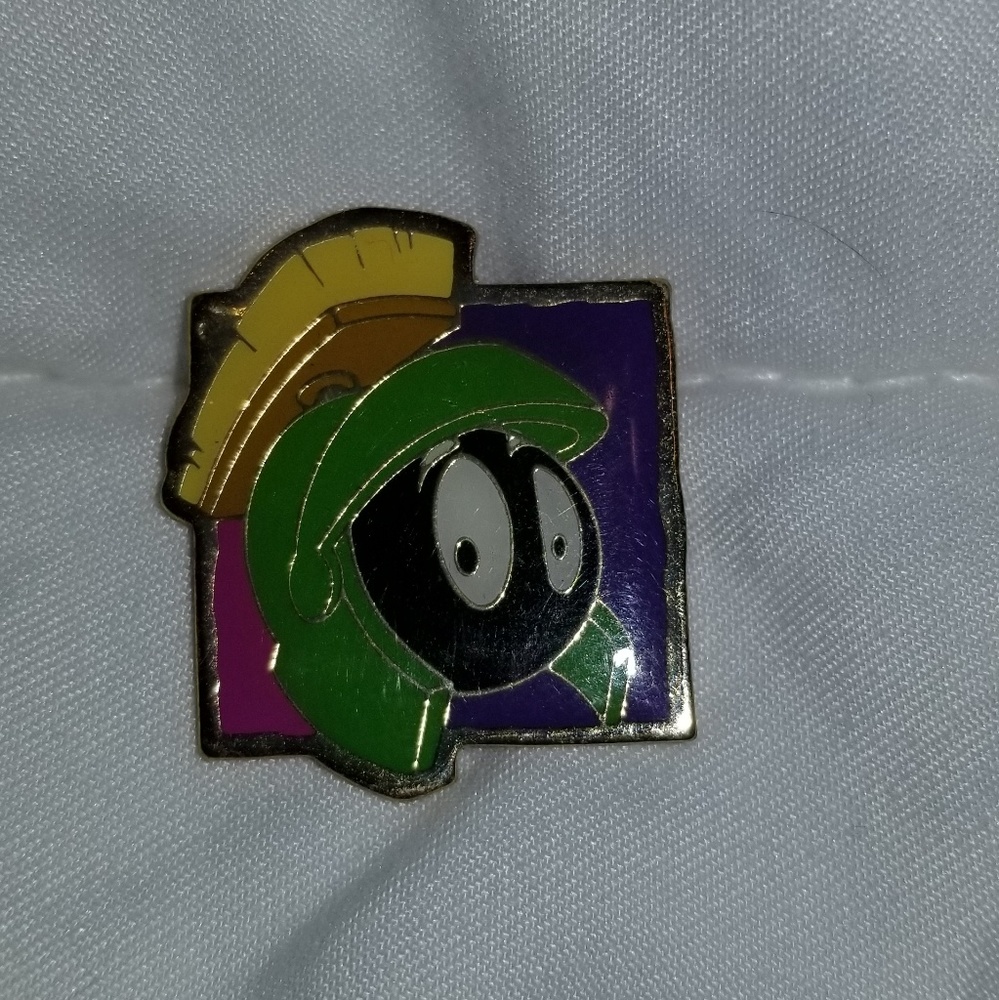 Marvin the Martian Pin